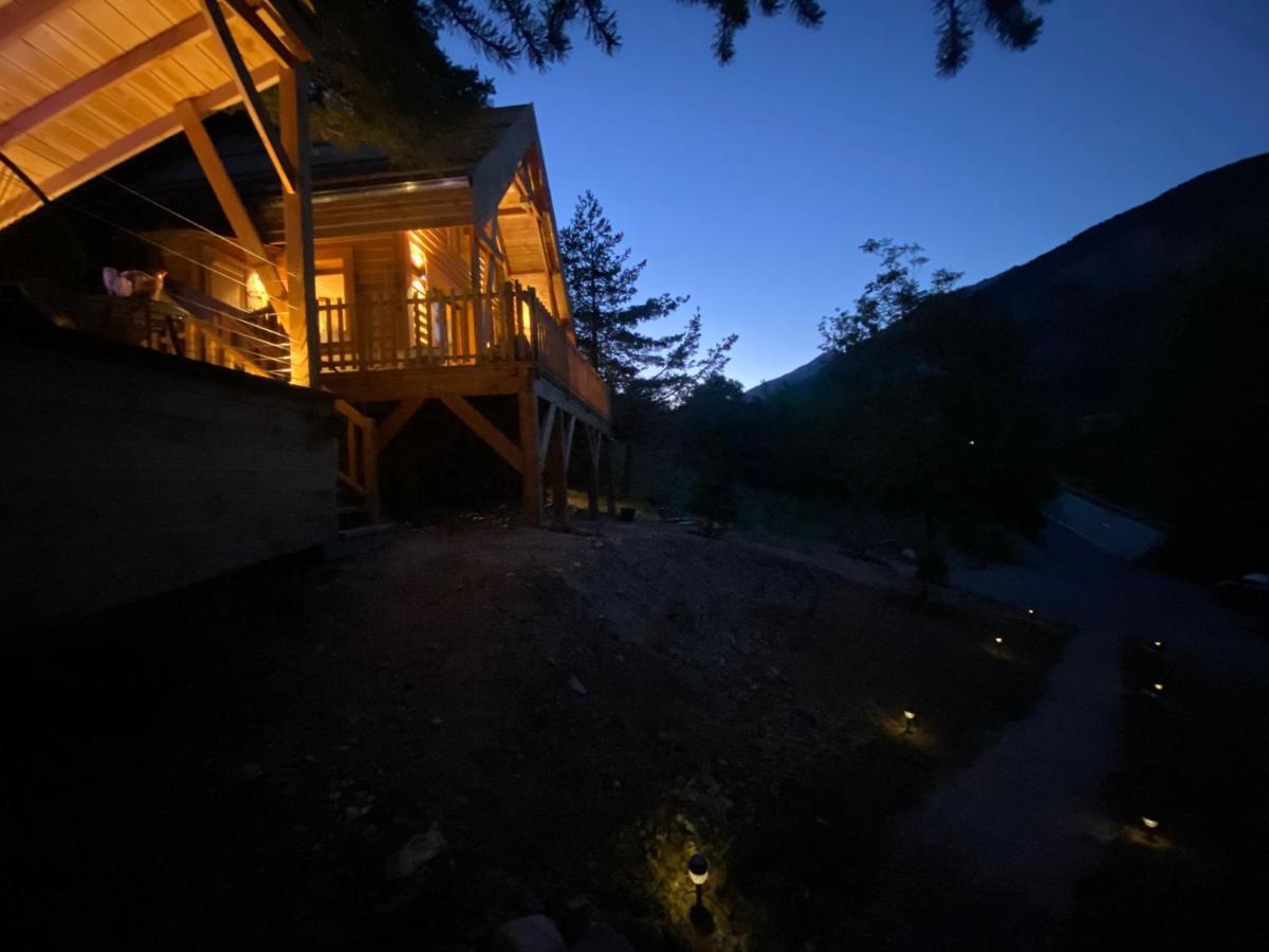 Chalet L'Empreinte Saint-Étienne-de-Tinée Εξωτερικό φωτογραφία